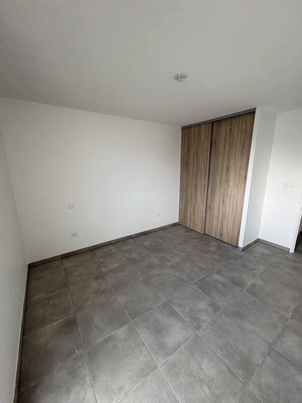 image bien 5 APPARTEMENT T3 NEUF de 63 m² AVEC BALCON ET PARKING - photo 5