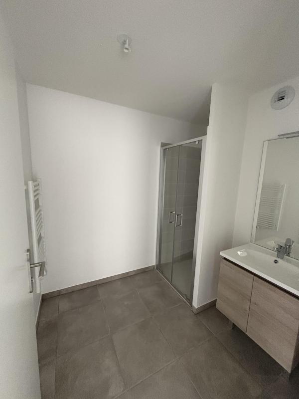 image bien 6 APPARTEMENT T3 NEUF de 63 m² AVEC BALCON ET PARKING - photo 6