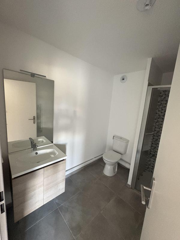 APPARTEMENT T2 NEUF de 45 m² AVEC BALCON ET PARKING - photo 7
