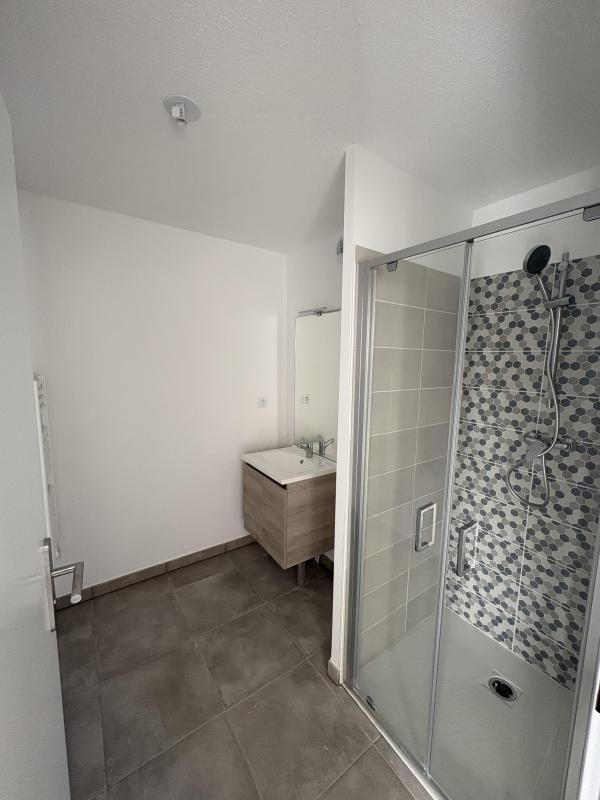 APPARTEMENT T4 NEUF de 78 m² AVEC BALCON  ET PARKING - photo 7