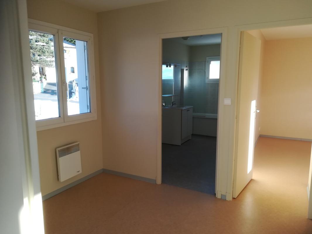 LOCATION T4 MAISON SAINT-AMANS DES COTS - photo 5