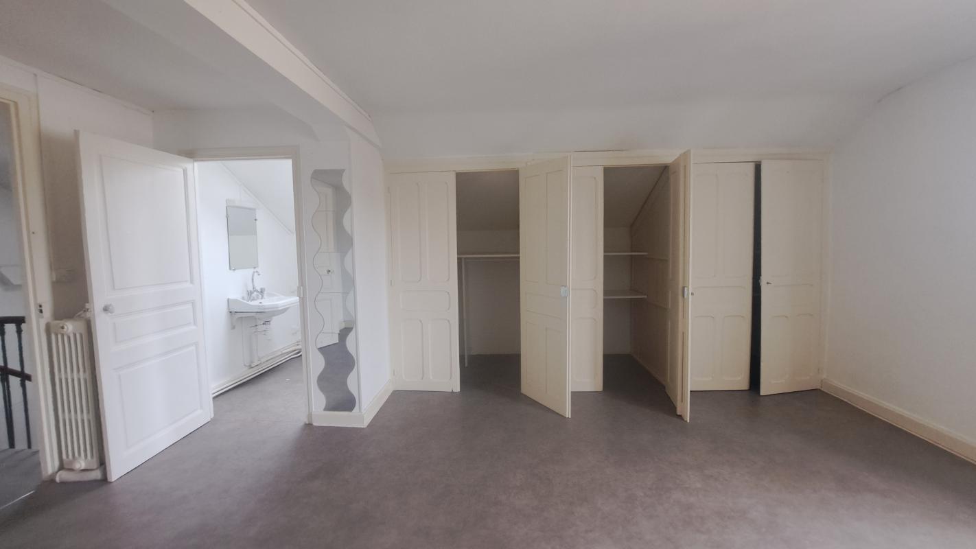 image bien 6 GRANDE MAISON DE MAITRE DE 232 M² - photo 6