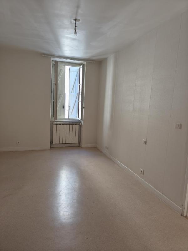 image bien 7 Appartement T2 1 rue Almeras à MILLAU - photo 7